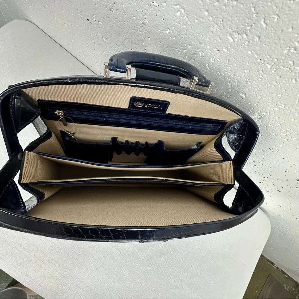 Bosca Blue Alligator Leather Partners Briefcase and Key - Picture 11 of 16
